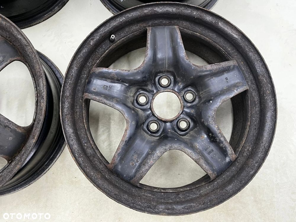 Felgi stalowe Opel Insignia A 08-17r strukturalne r17 cali 7jx17 ET41 5x120 felgi r17 cali Komplet - 6