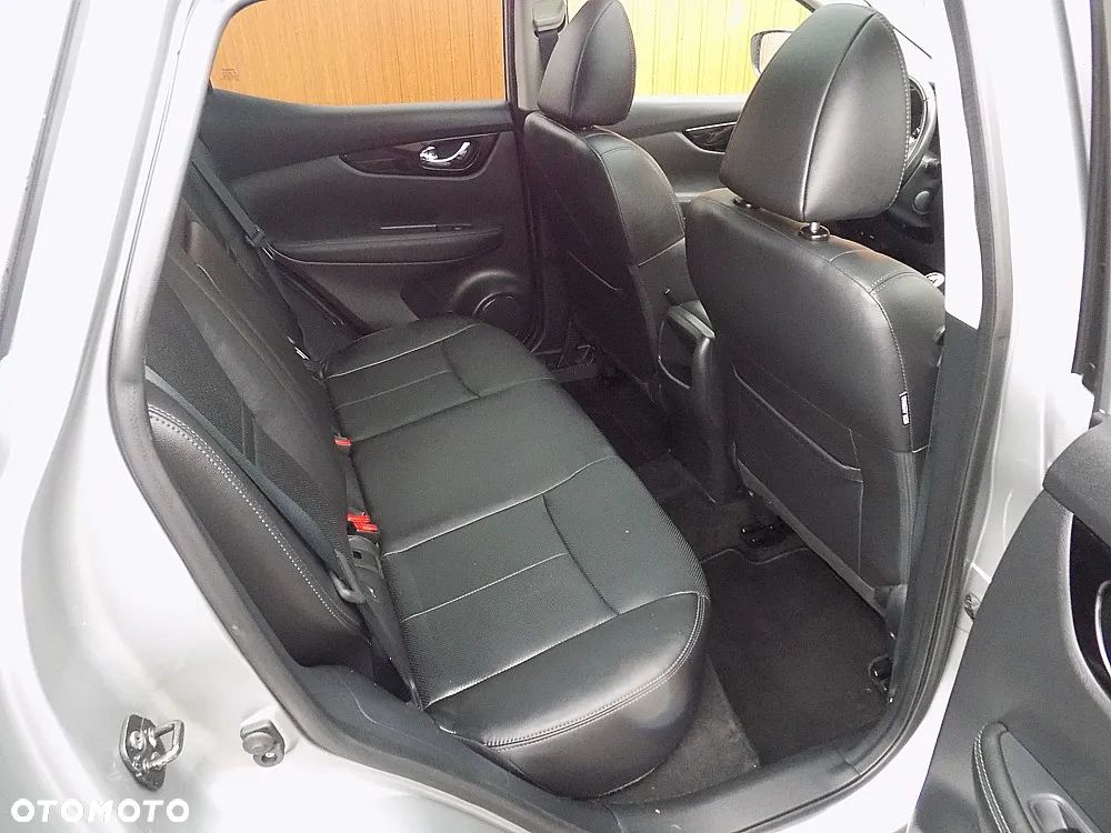 Nissan Qashqai 1.2 DIG-T N-Connecta - 7