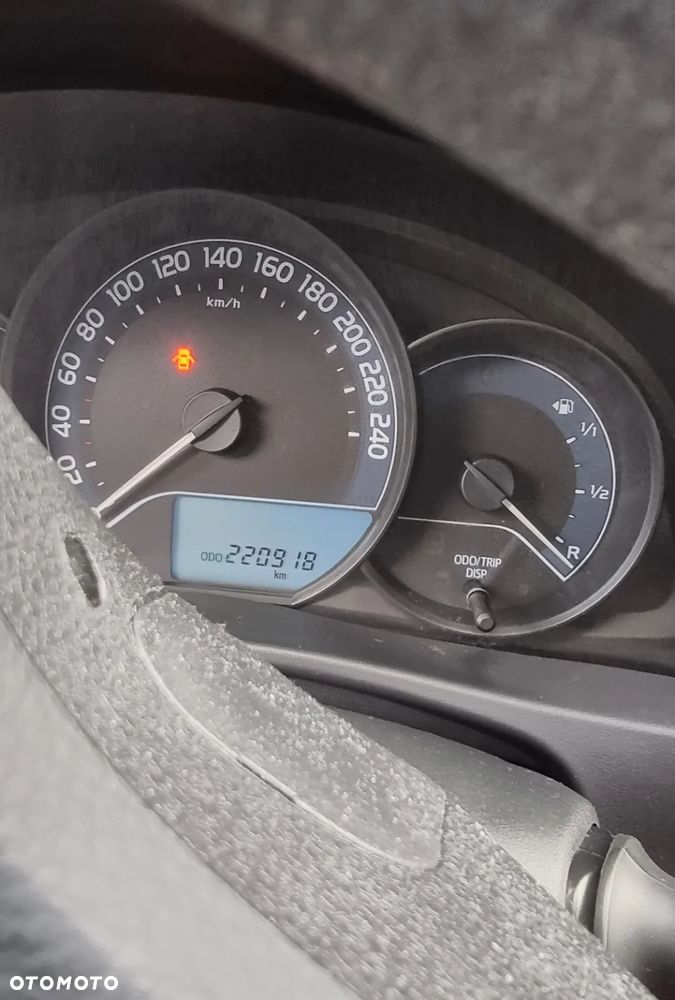 Toyota Auris 1.33 VVT-i Active - 7