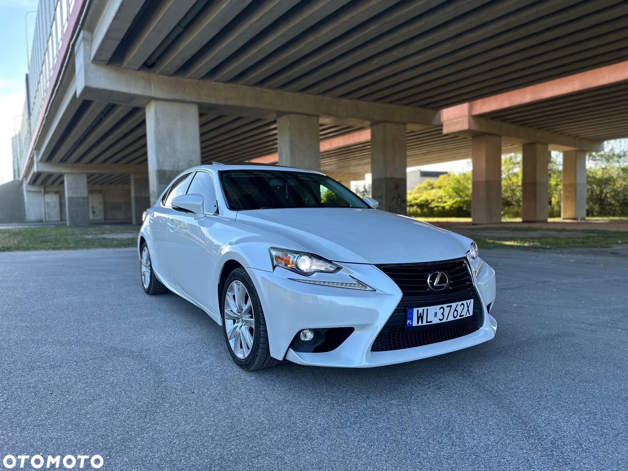 Lexus IS 200t Elegance - 1