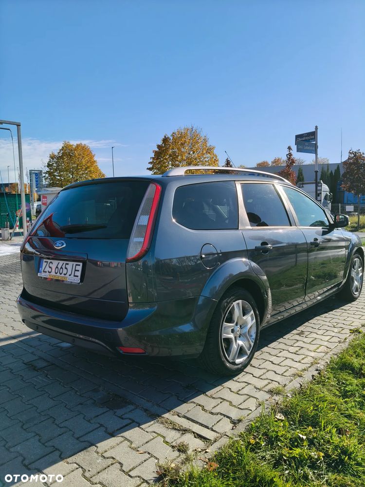 Ford Focus - 7