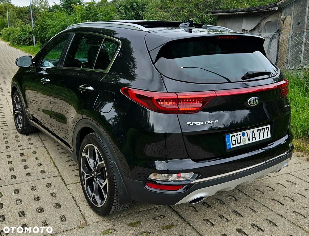 Kia Sportage 2,0 CRDI AWD GT Line - 5