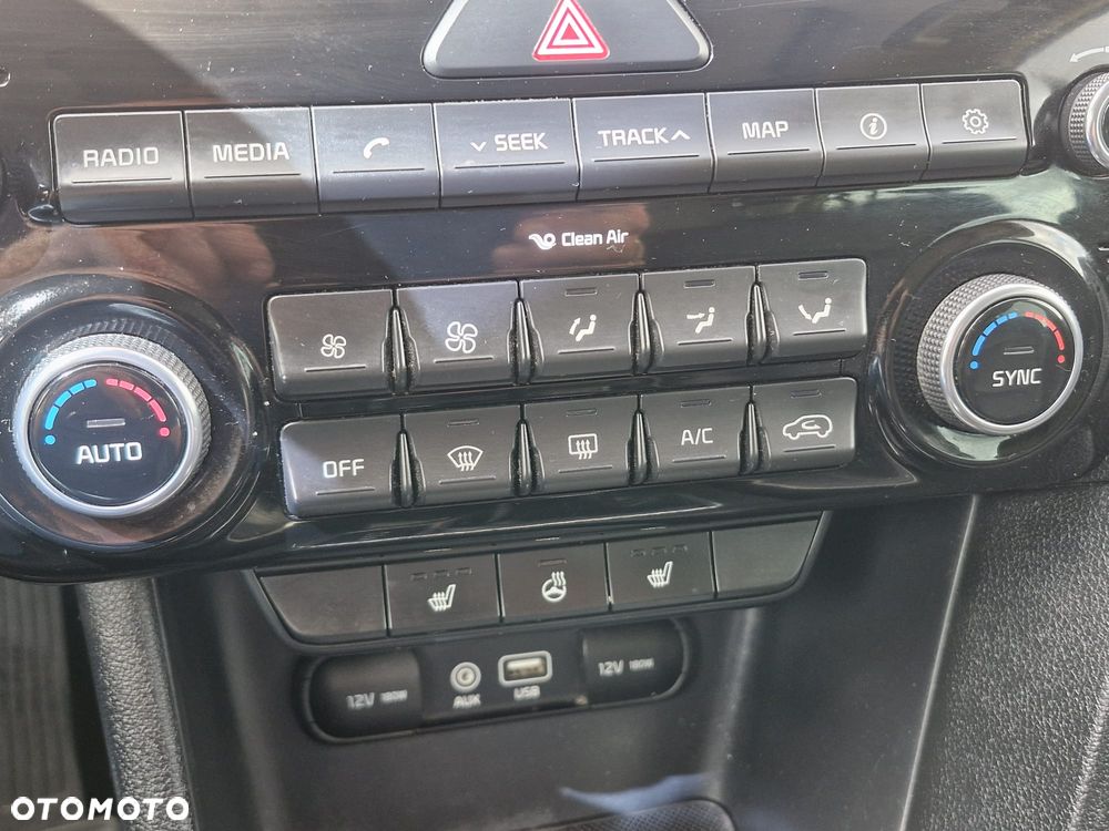 Kia Sportage 1.7 CRDI 2WD Vision - 17