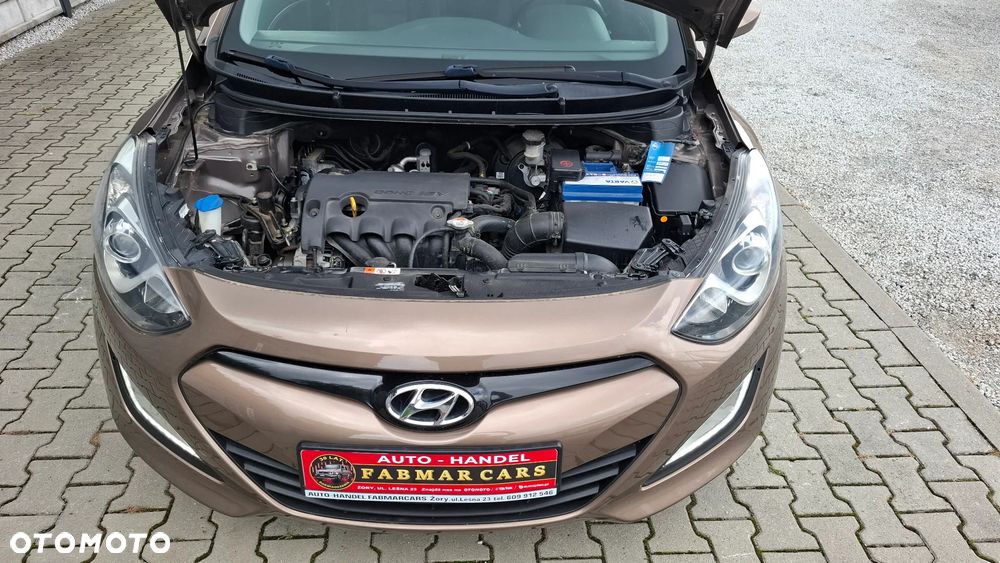 Hyundai i30 1.4 Advantage - 13