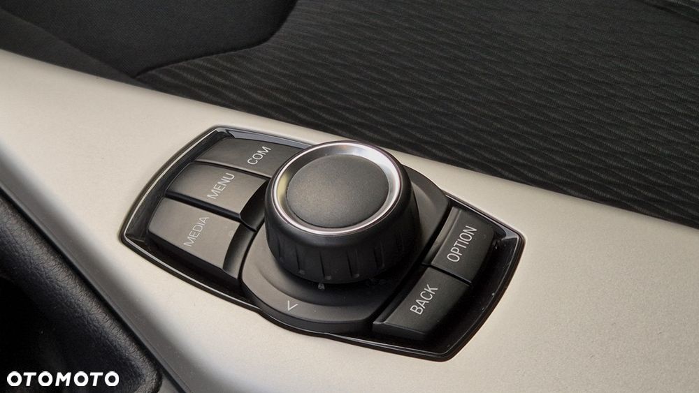 BMW Seria 1 116d Sport Line Shadow - 18