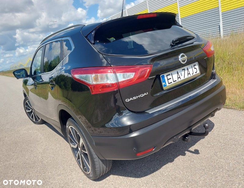 Nissan Qashqai 1.6 dCi 4 x 4 DPF tekna - 11