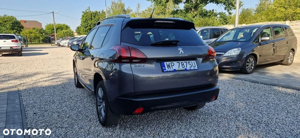 Peugeot 2008 - 6