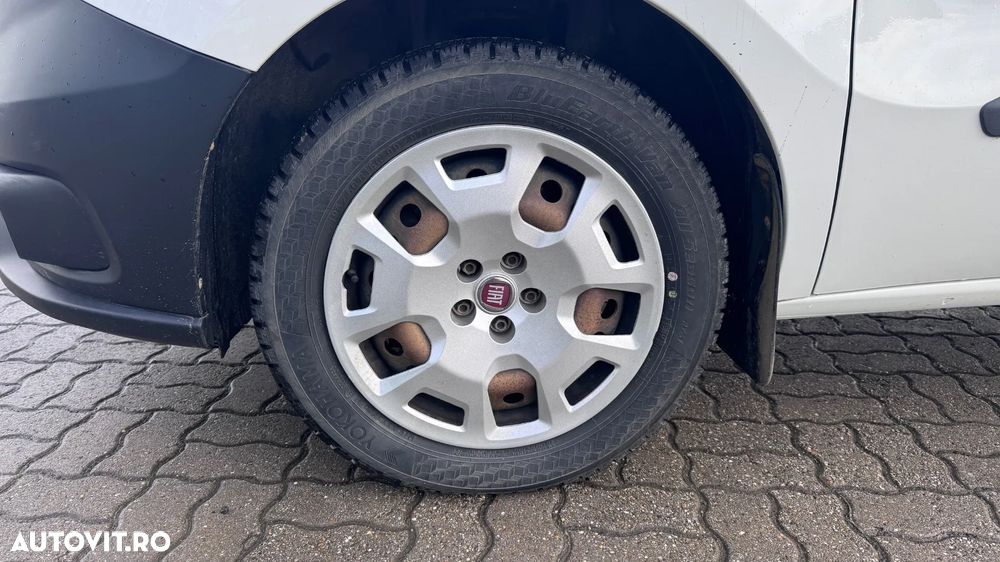 Fiat Doblo - 10