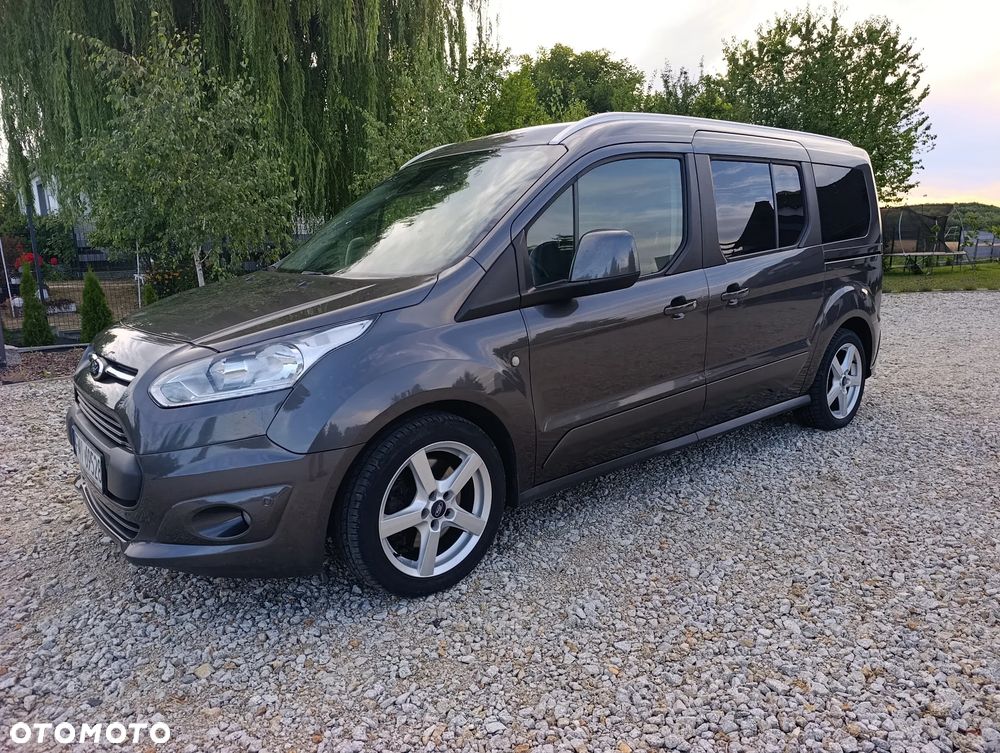 Ford Tourneo Connect 1.5 TDCi Titanium - 1