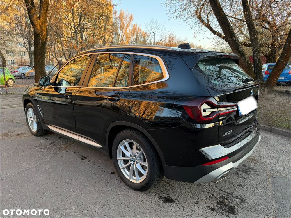 BMW X3 xDrive20i mHEV - 11