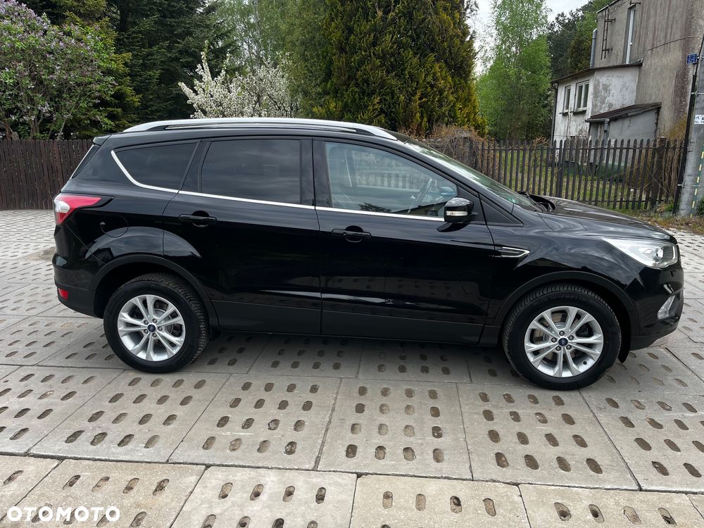 Ford Kuga 2.0 TDCi FWD Titanium Plus - 27