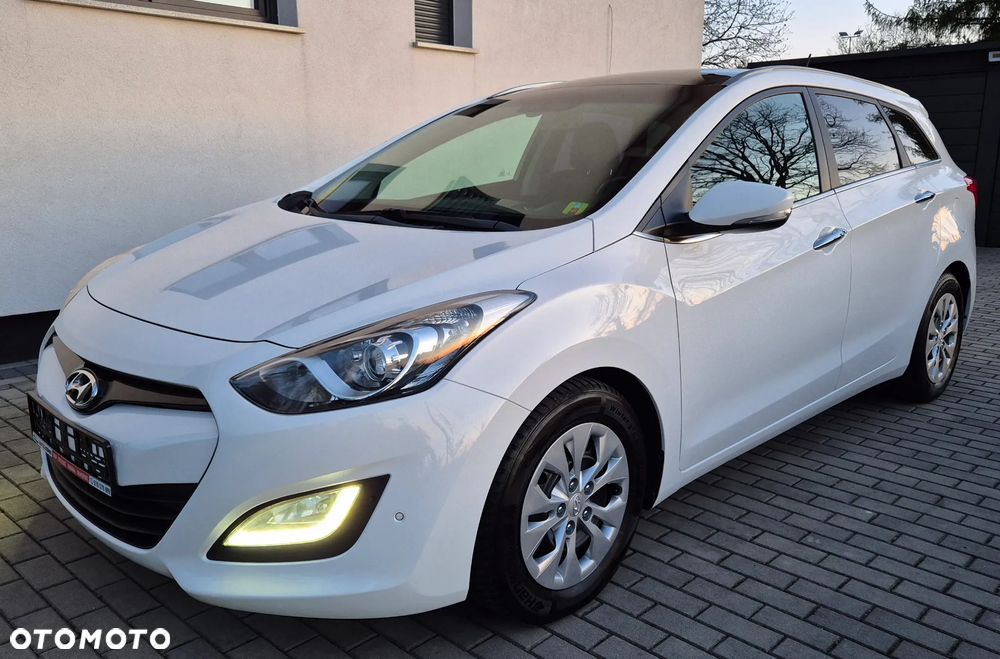Hyundai i30 1.6 CRDi Premium - 1