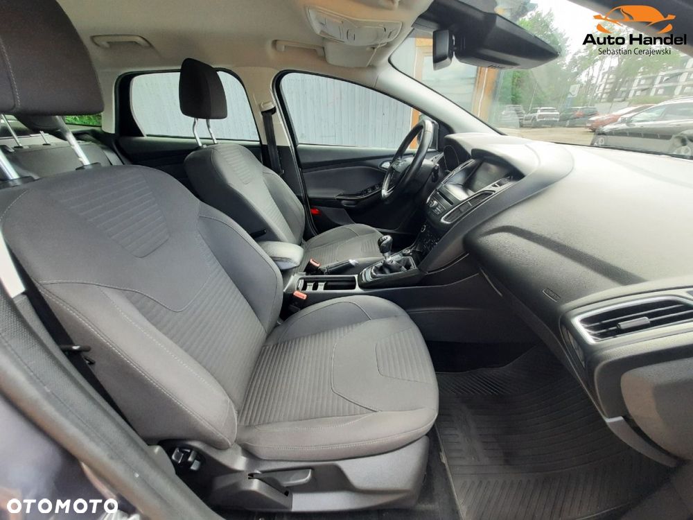 Ford Focus 1.5 EcoBoost STart-Stopp-System TITANIUM - 34