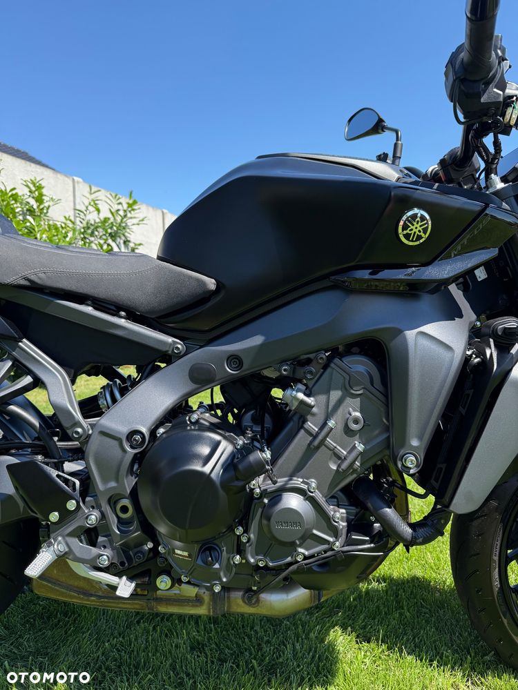 Yamaha MT - 9