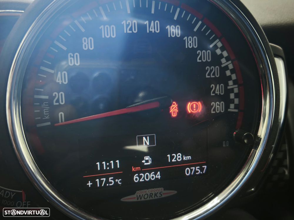 MINI 3 Portas John Cooper Works - 15