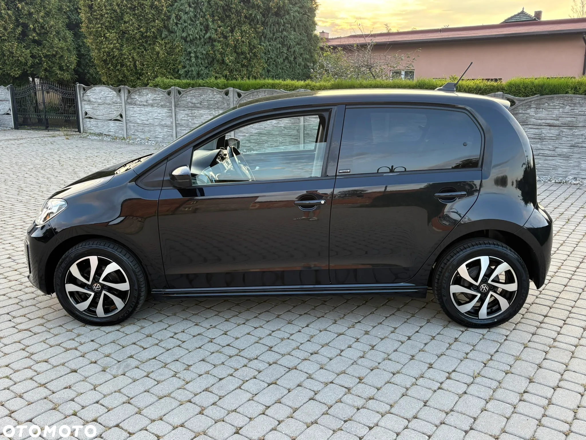 Volkswagen up! e-up Max - 8