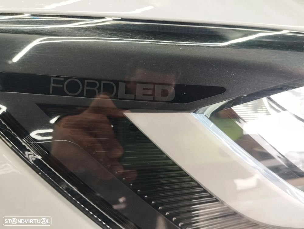 Ford Focus 1.0 EcoBoost Connected - 9