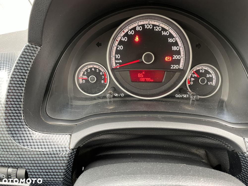 Volkswagen up! 1.0 move - 14
