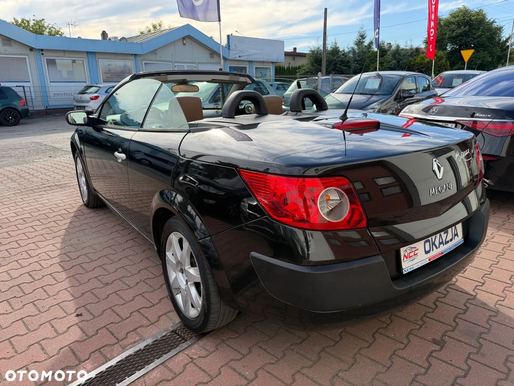 Renault Megane 1.6 Privilege - 8