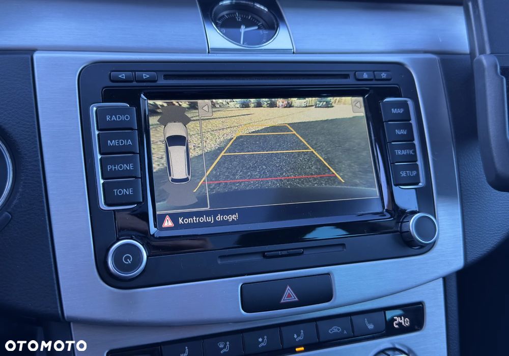 Volkswagen Passat 3.6 V6 4Motion DSG Highline - 24