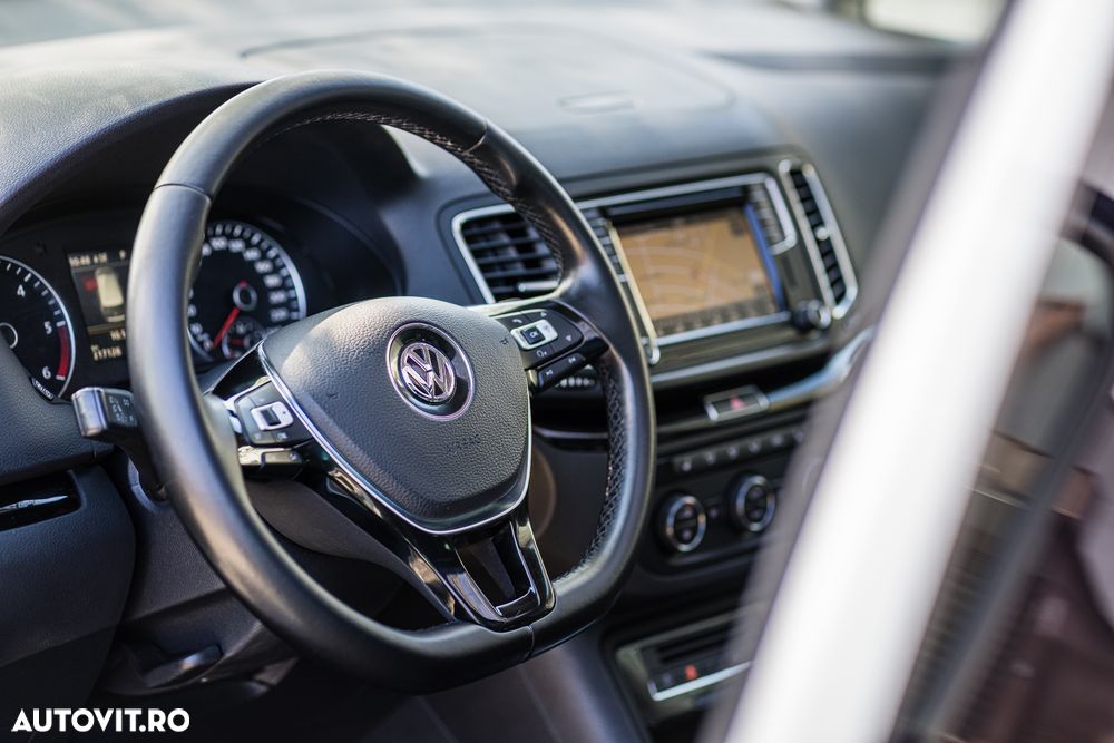 Volkswagen Sharan 2.0 TDI DSG (BlueMotion Technology) Highline - 15