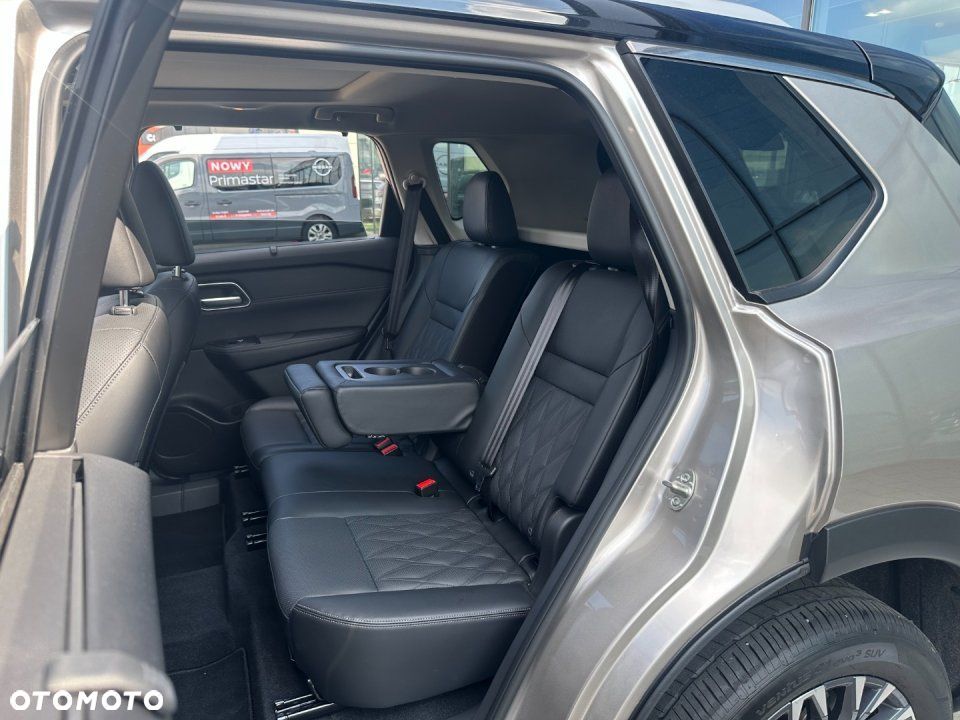Nissan X-Trail - 10
