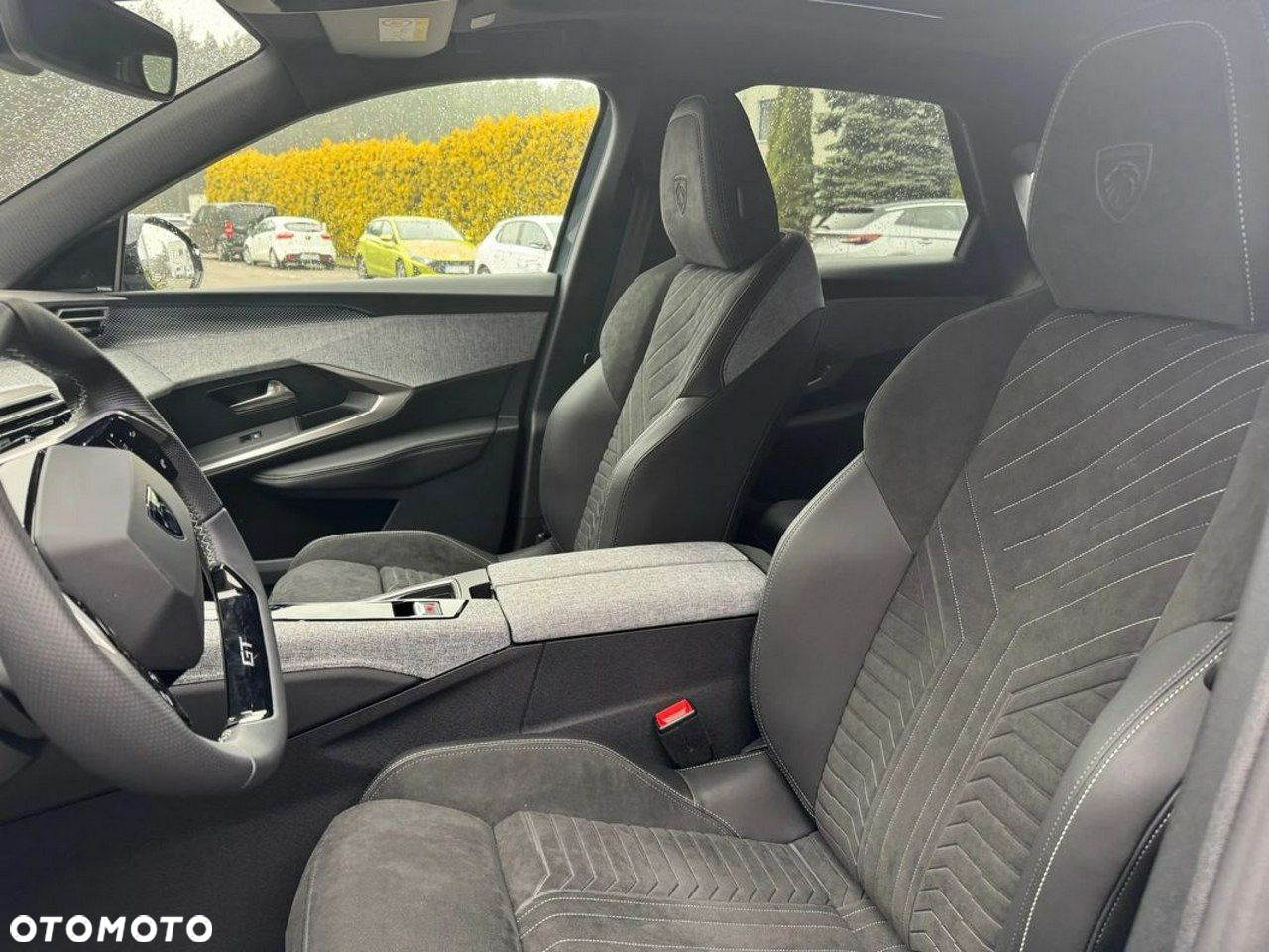 Peugeot 3008 1.2 PureTech mHEV GT S&S e-DCS6 - 7