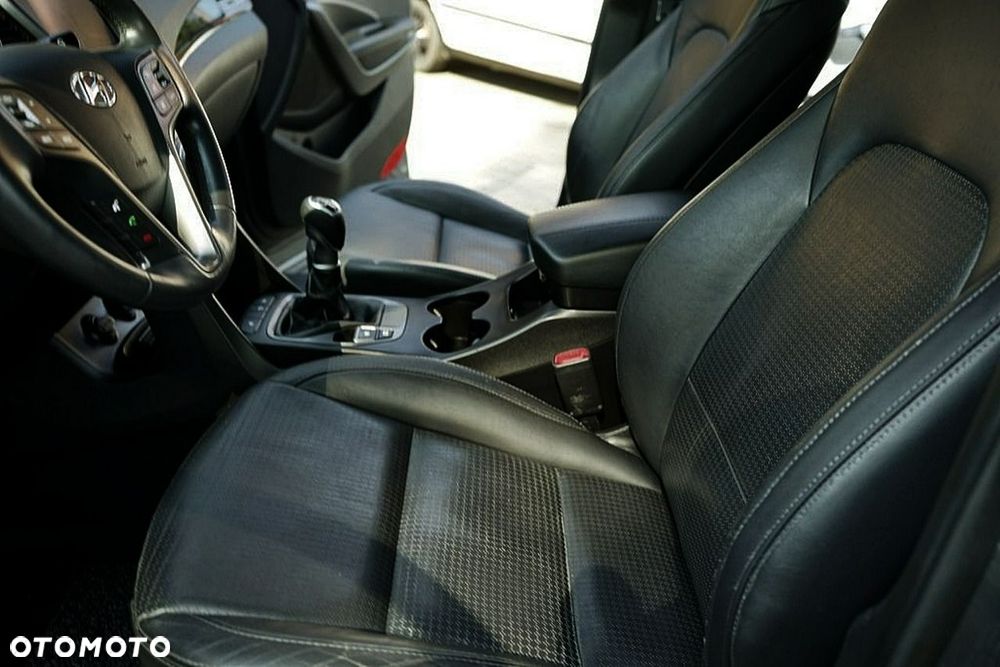 Hyundai Santa Fe - 15
