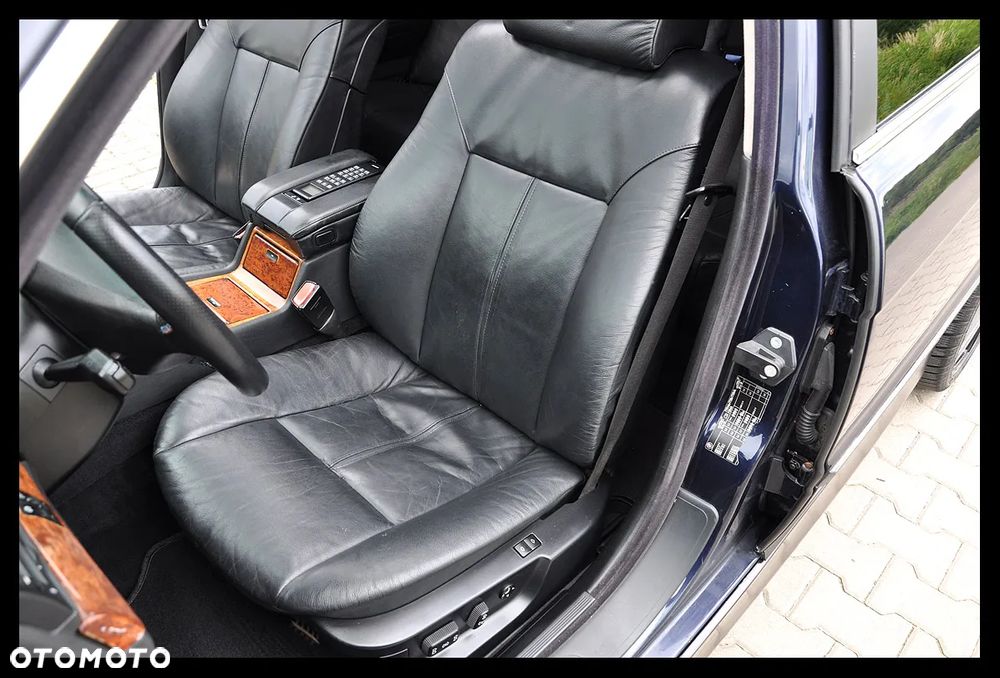 BMW Seria 7 728i L - 23