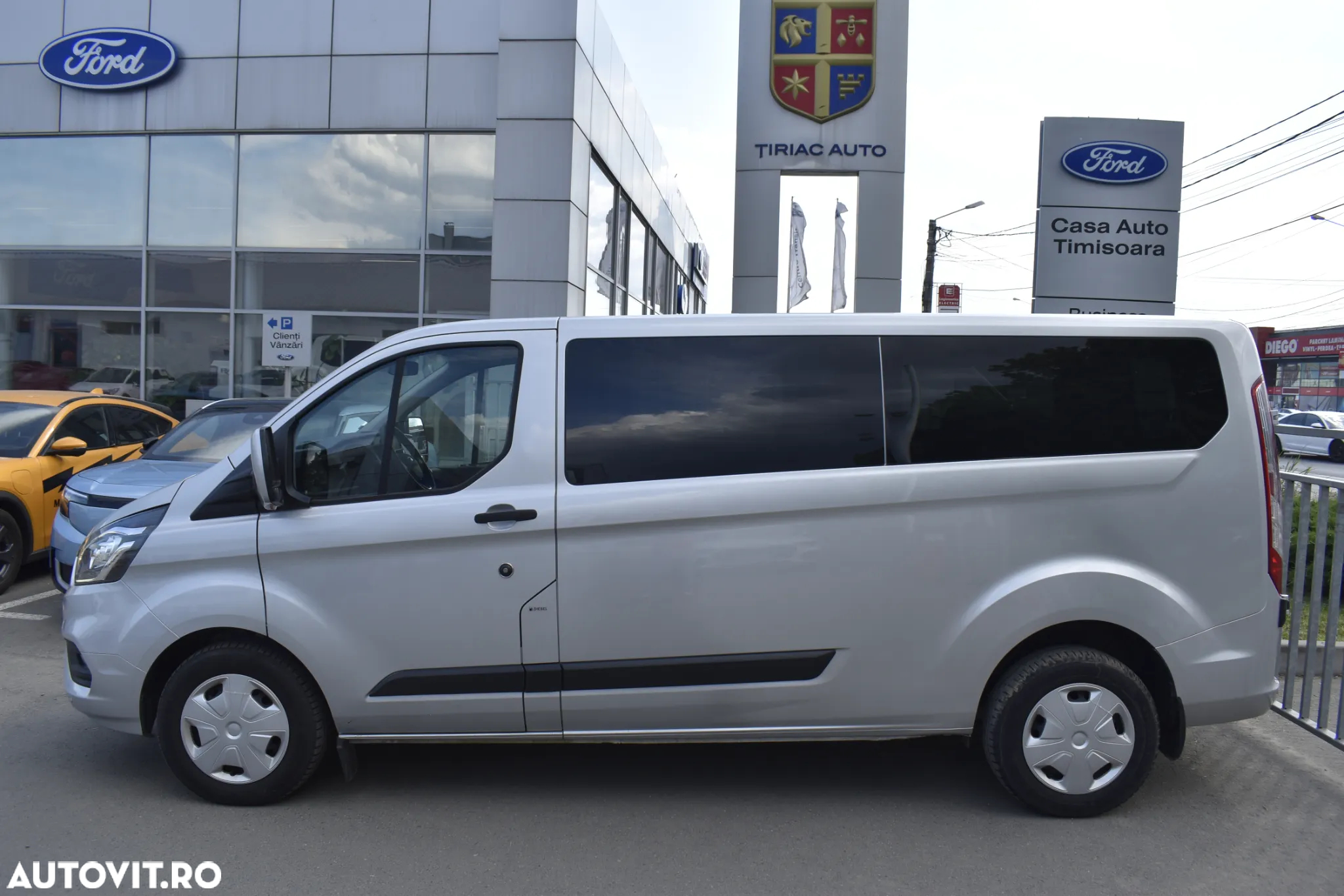 Ford Transit Custom Kombi 320 2.0 EcoBlue 130 CP L2H1 Trend - 10