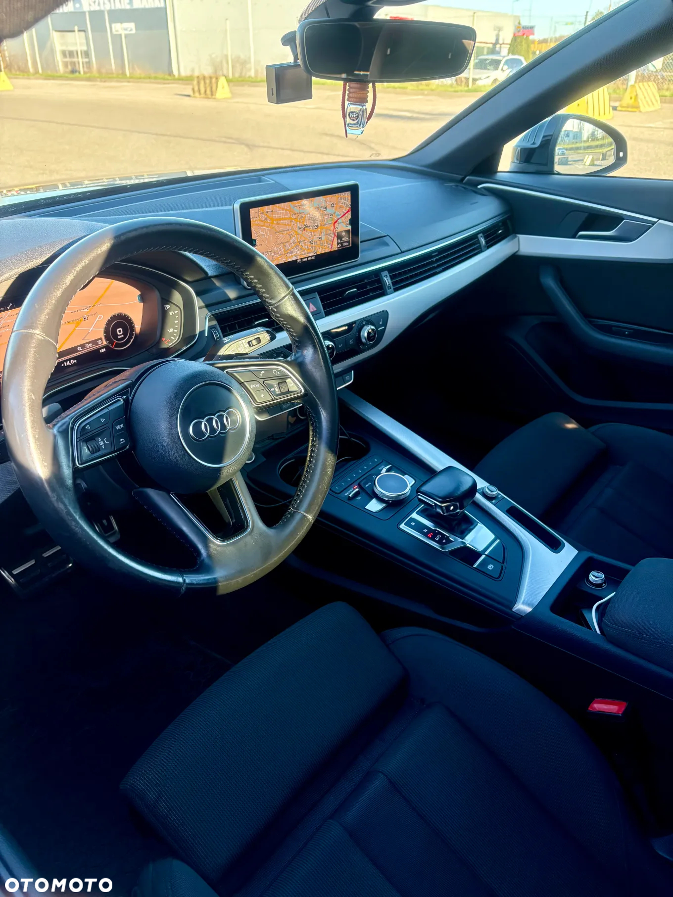 Audi A4 2.0 TDI S tronic - 17
