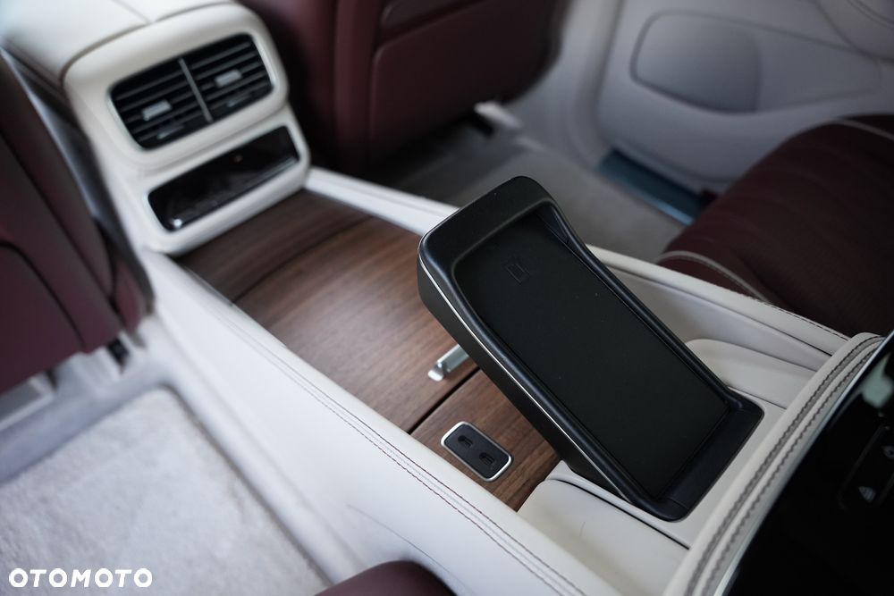 Mercedes-Benz Maybach GLS - 29