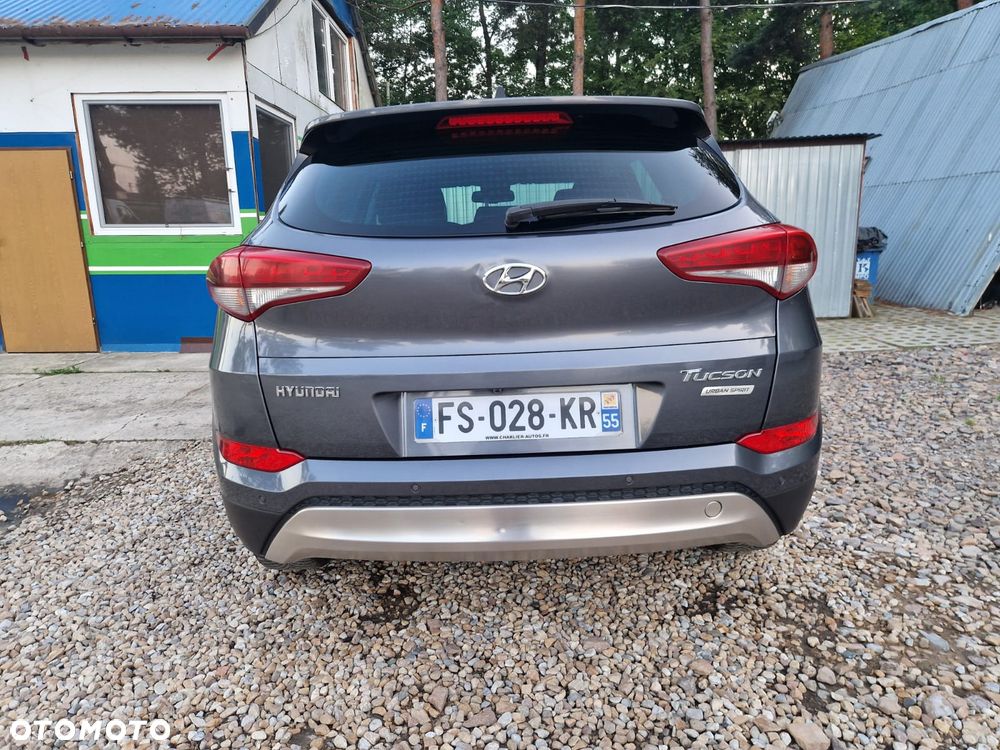 Hyundai Tucson - 4
