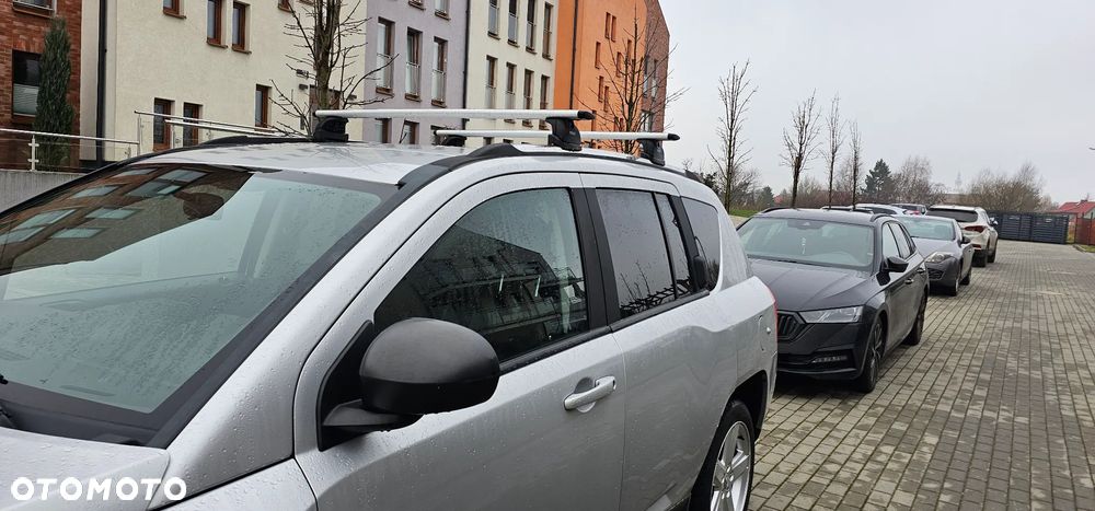 Jeep Compass 2.0I 4x2 Limited - 16