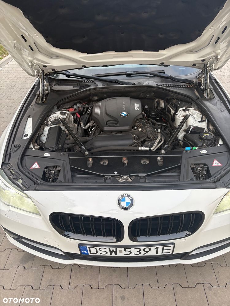 BMW Seria 5 520d - 11