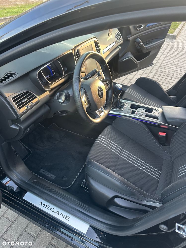 Renault Megane BLUE dCi 115 GT LINE - 27