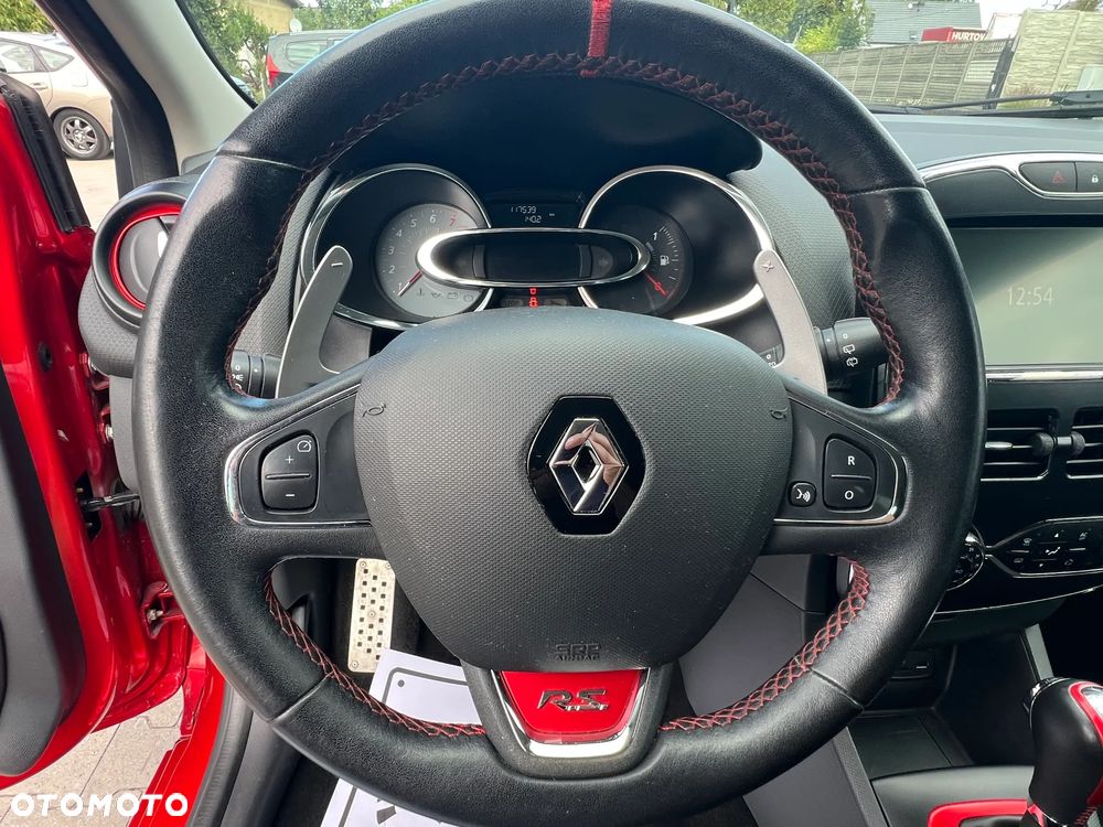Renault Clio - 22