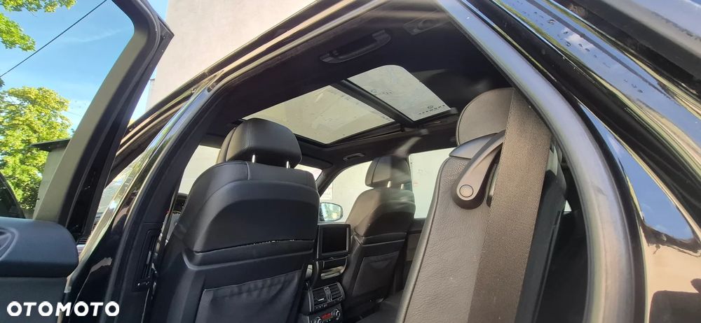 BMW X5 4.8i xDrive - 11