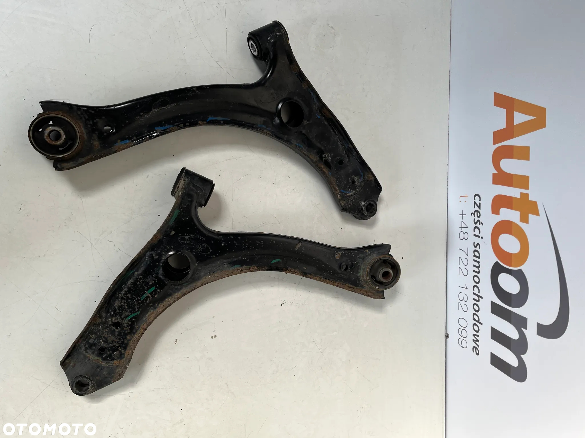FORD TRANSIT MK8 WAHACZ PRAWY/LEWY 21R - 2
