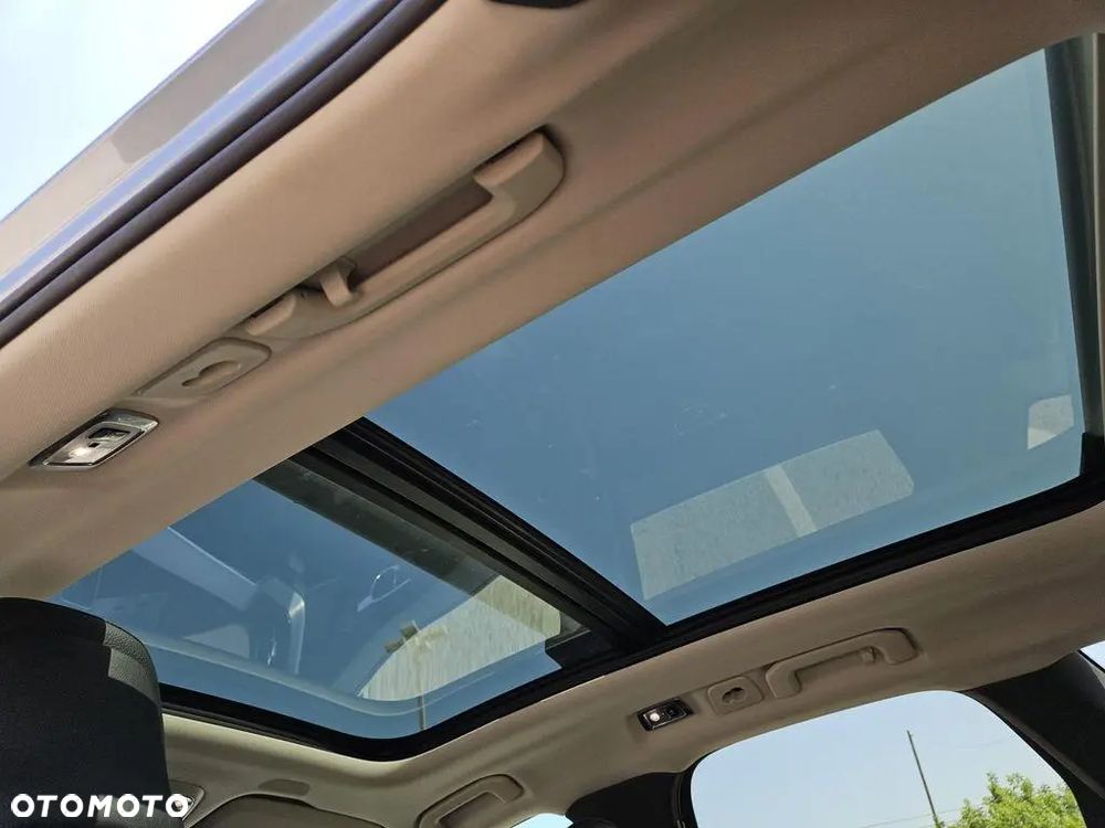 Volvo XC 60 - 24