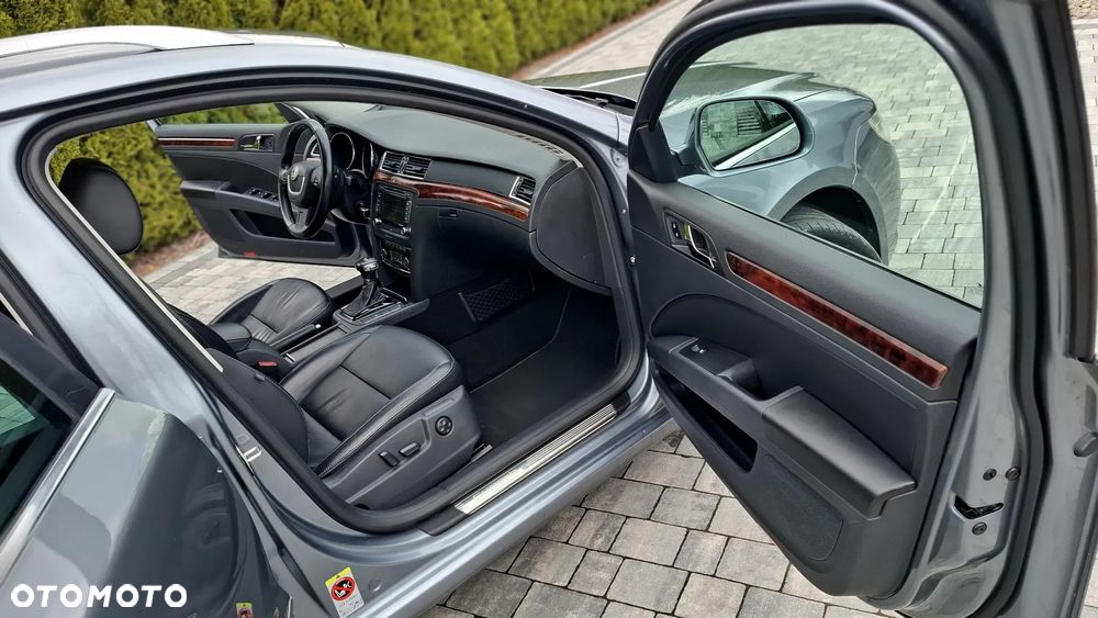 Skoda Superb 2.0 TDI Green tec DSG L&K - 20
