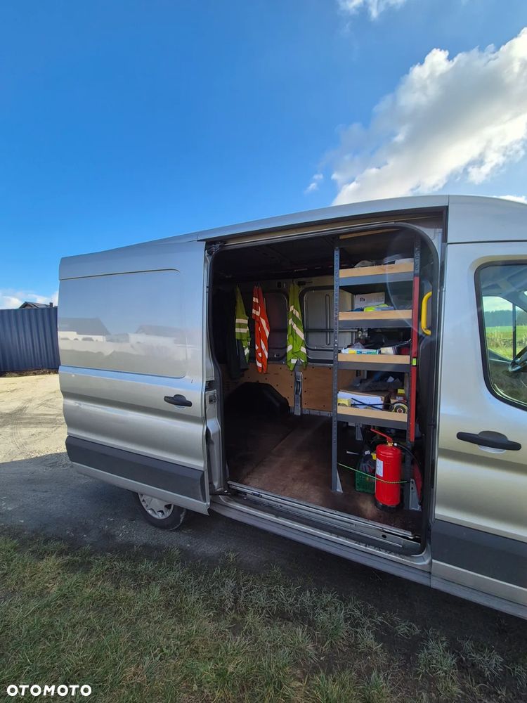 Ford Transit - 13