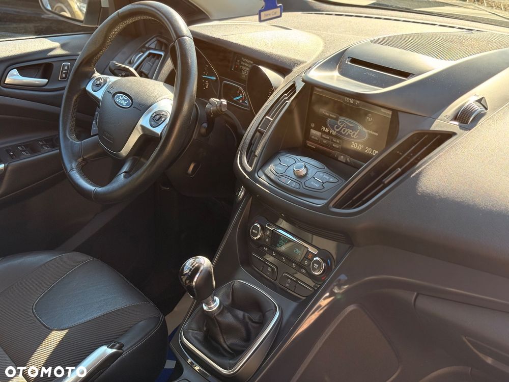 Ford Kuga 2.0 TDCi 4x2 Titanium - 21