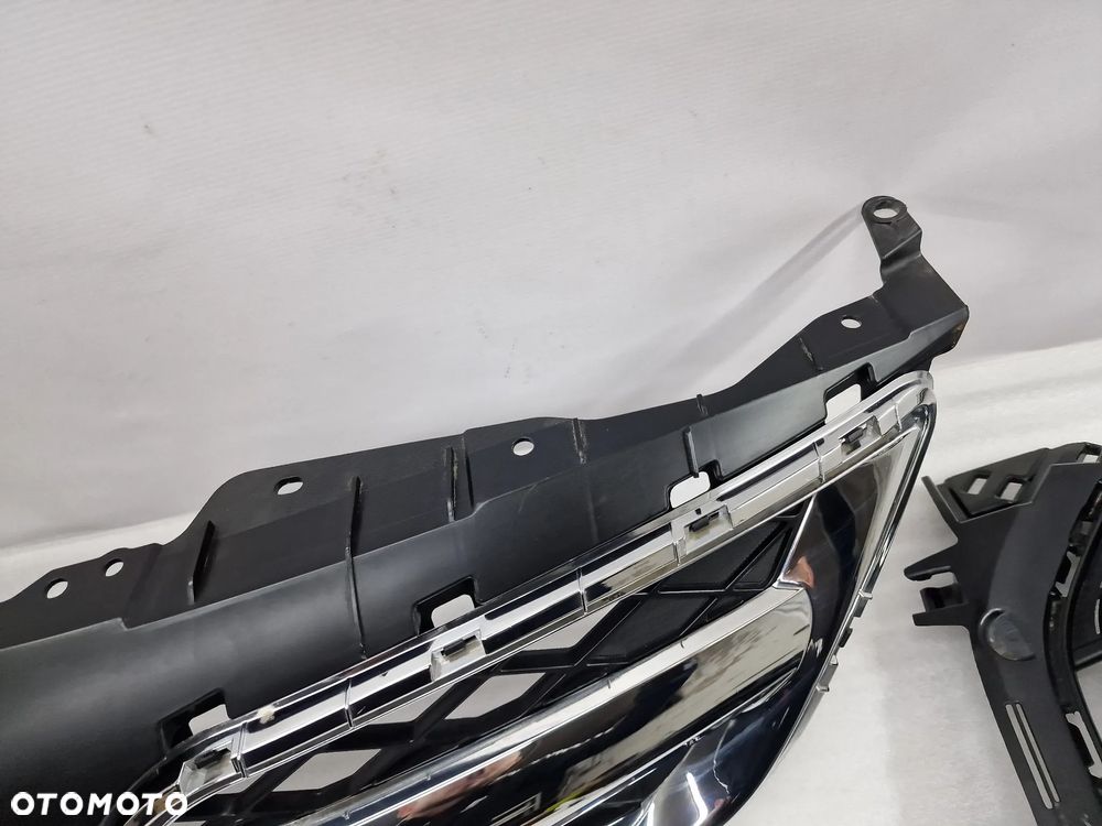 TOYOTA COROLLA USA 11- ATRAPA / GRILL PRZEDNI PRZÓD W CHROMIE , NR 53100-02410 , NR AUKCJI GL91 - 7