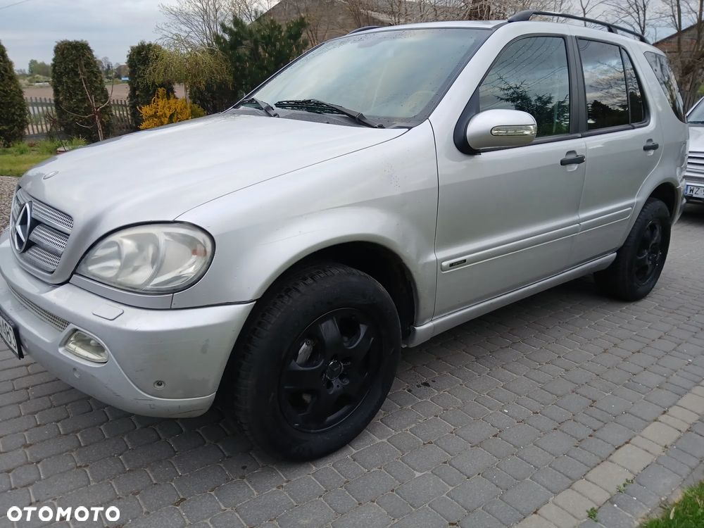 Mercedes-Benz ML - 1