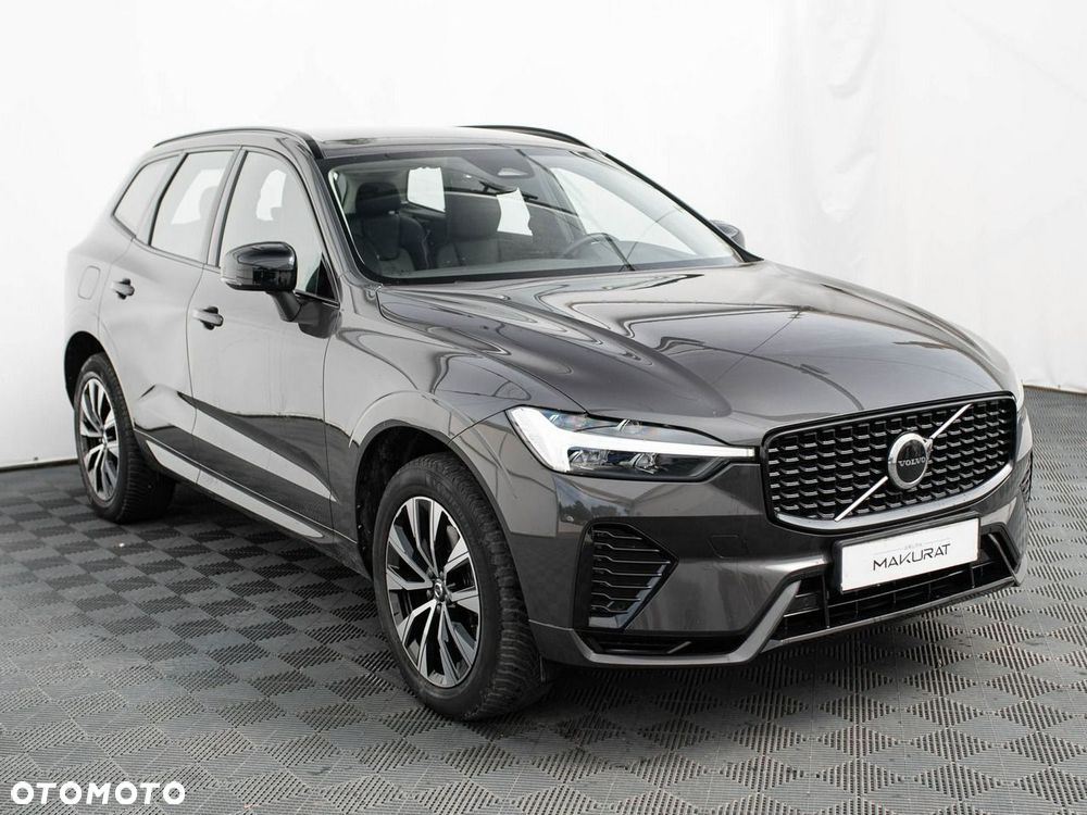 Volvo XC 60 B5 B AWD Plus Dark - 4