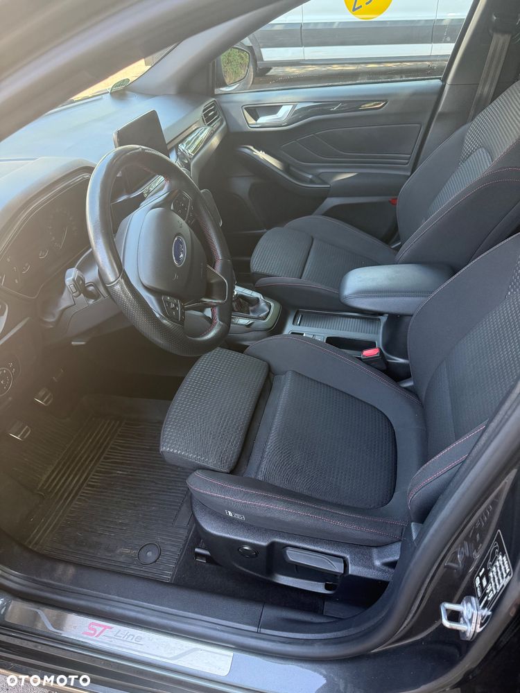 Ford Focus - 10