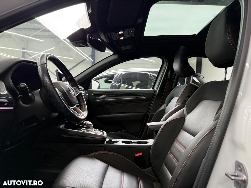 Renault Arkana E-TECH RS Line - 12