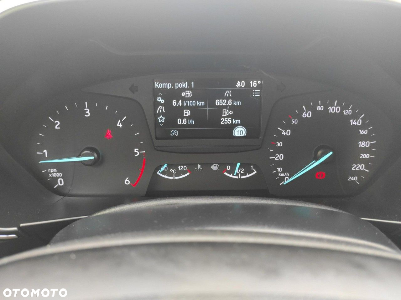 Ford Focus - 12