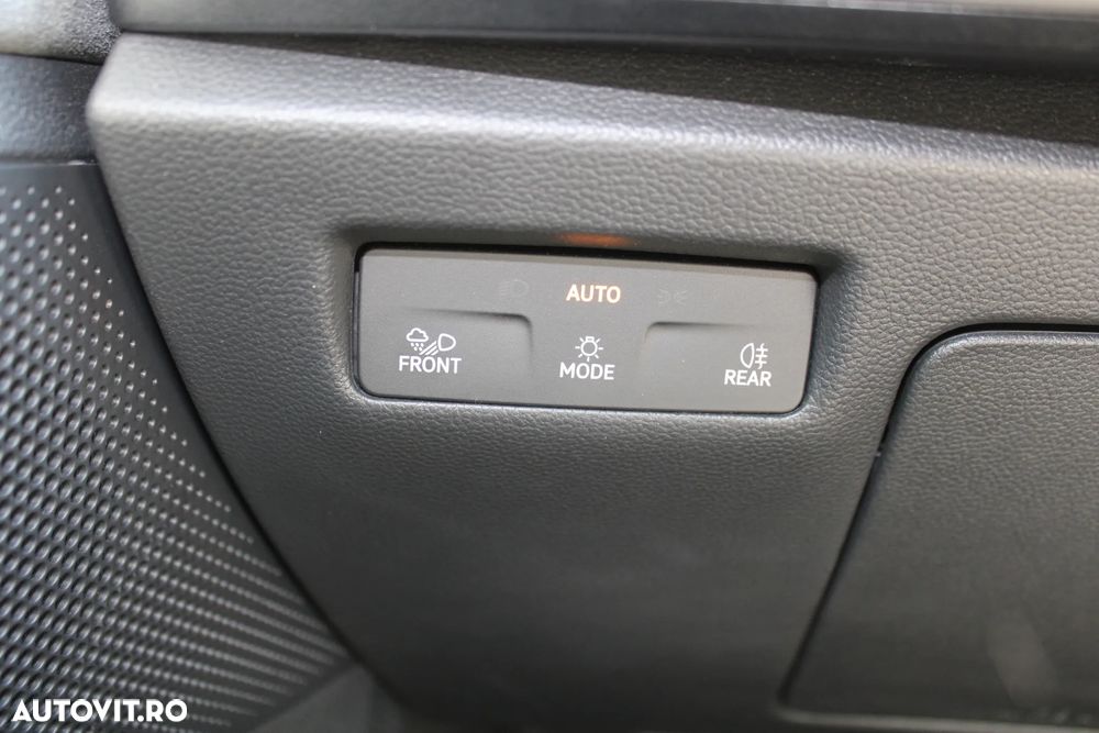 Skoda Superb ver-1-5-tsi-e--tec-dsg-selection - 24